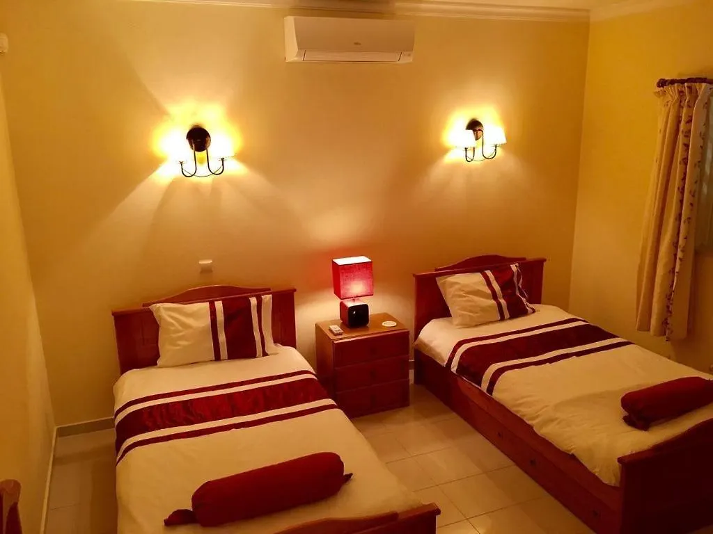 Vila Casa Estombar - Private Swimming Pool - Air Conditioning In All Bedrooms - Wifi