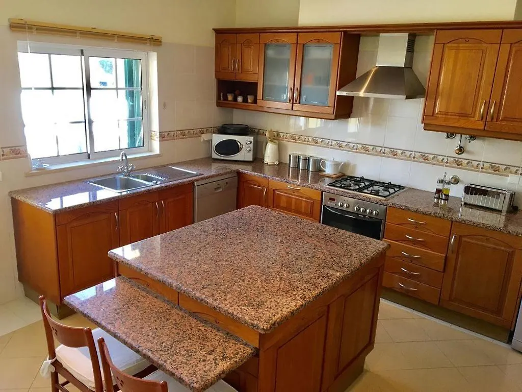 Vila Casa Estombar - Private Swimming Pool - Air Conditioning In All Bedrooms - Wifi